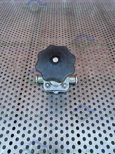 Used ITT Pure Flo .75-316L-RA20MAX-CWP200 Diaphragm Valve w/ 3/4" Sanitary Fitting