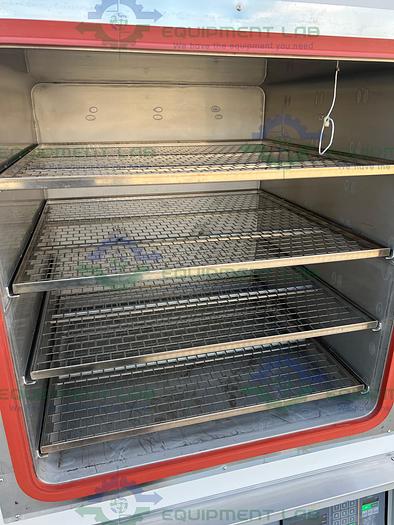 Used Baxter Scientific Products  DP-61 Vacuum Oven 210°C, 8 Cu. Ft.