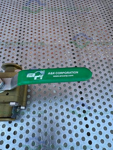 Used A&N Corporation C1100-QF25 Brass Ball Valve 1x10-8 torr w/ 1" Sanitary Fitting