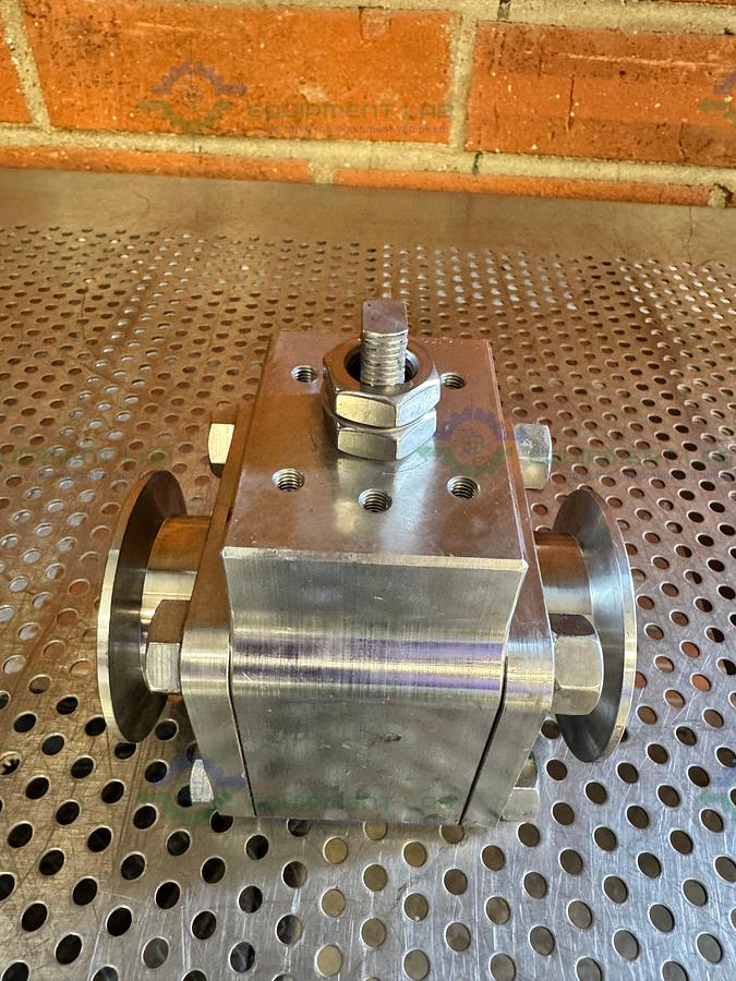 Used Unknown Brand Stainless Steel Ball Valve w/ KF50 Vacuum Fitting