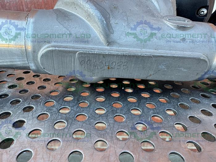 Used Gemu 554/40/D55345 Pneumatic Angle Seat Globe Valve w/ 1 1/2" Sanitary Fitting