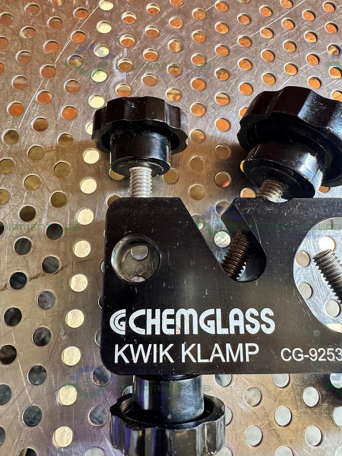 Used Chemglass CG-9253-10 Universal Ridge Kwik Klamp II