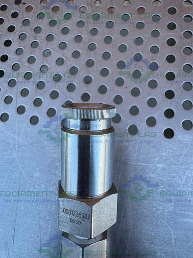 Used Unbranded Stainless Steel Braided Hose 82" w/ Sensor, Quick Release Fitting