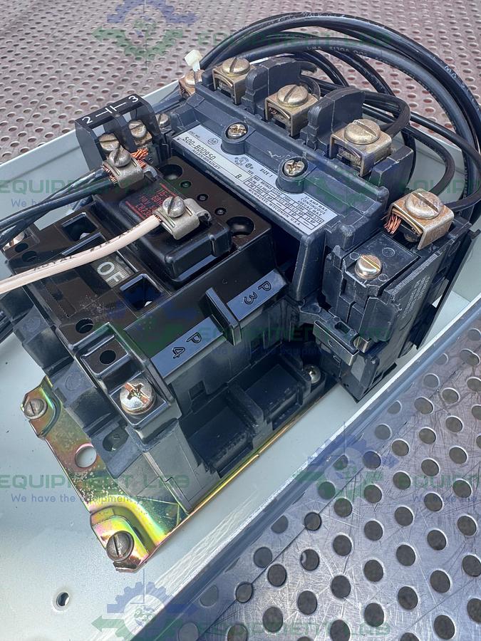 Used Allen Bradley 500-B0D950 Series B Contractor w/ Enclosure 7" x 10"x 5"