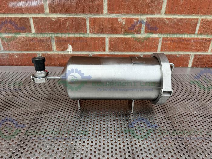 Used Unbranded 6 Liter Stainless Steel Vessel w/ ITT Vavle 1/2" Sanitary Fitting