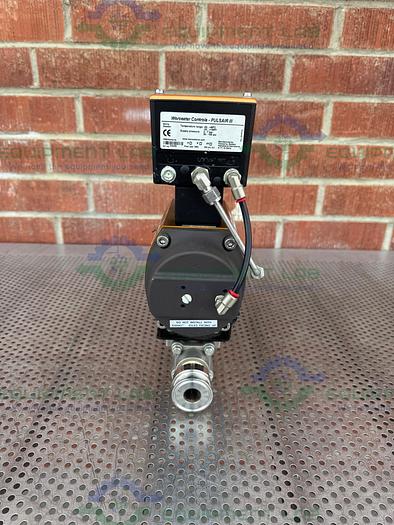 Used Flowserve L 93 SWP4 Digital Valve Positioner w/ 20 39 SN 6 R6 Pneumatic Actuator