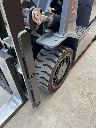 Used Toyota 7FBCU35 8000# Electric Forklift - Cushion Tires, 7700 Hours - 120" Mast