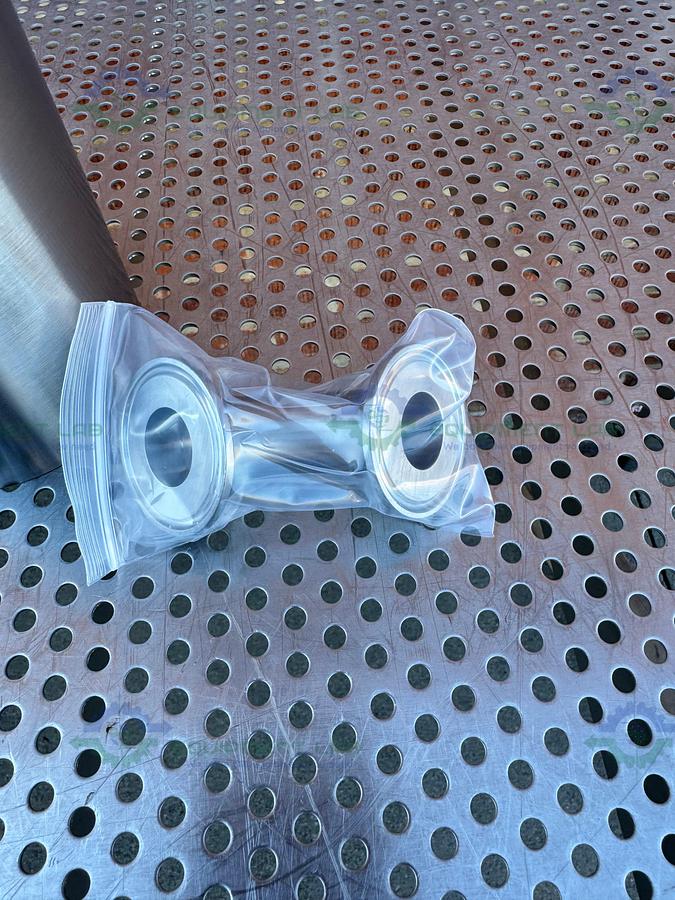 Bee International Mini DeBee High Pressure Homogenizer, 45,000 PSI/ 3,100 Bar