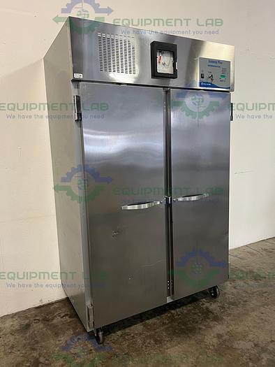 Used Fisher Scientific  13-986-126RA Isotemp Plus Laboratory Refrigerator 1°C to 12°C