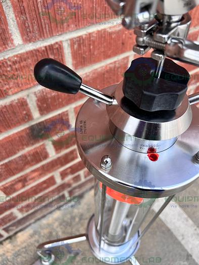 Used Cytiva / GE / Pharmacia BPG 100 / 500 Chromatography Column 4L w/ 2- 4-way Valve