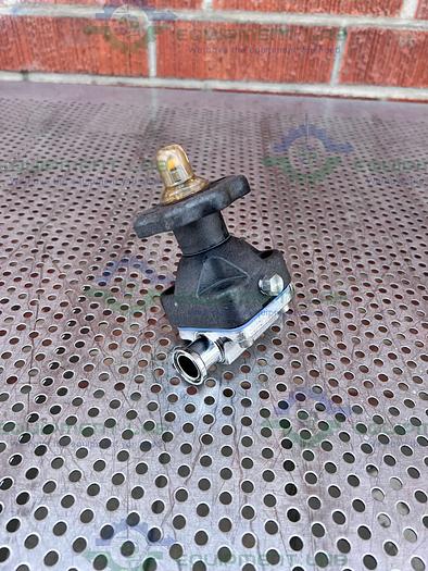 Used ITT Pure Flo .75-316L-RA15MAX-CWP150 Diaphragm Valve w/ 3/4" Sanitary Fitting