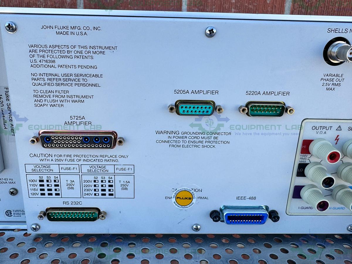 Used Fluke Calibration 5700A High Performance Multi Function Calibrator NOT CALIBRATED
