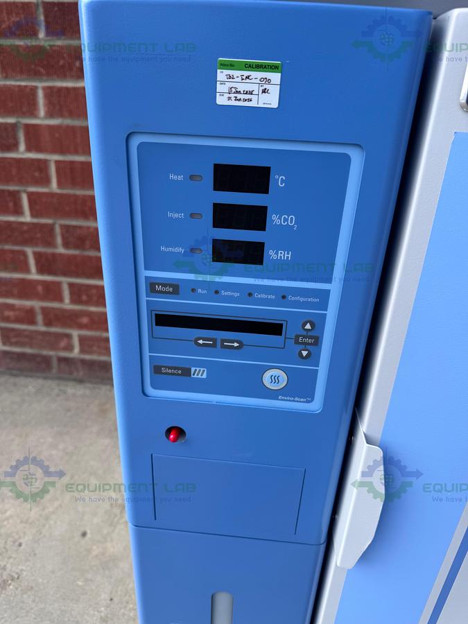 Used Thermo Forma 3310 Steri-Cult Double Stack CO2 Incubator, 11 cu. ft, 50°C MFG 21