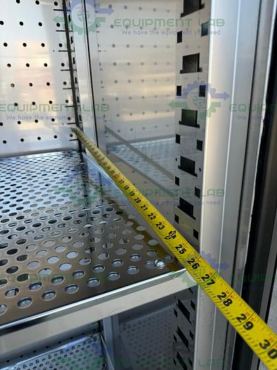 Used Caron 7401-33-1 CO2 Reach In Incubator 115V, 30 Cu. Ft.,  60°C, 33 Cu, Ft.