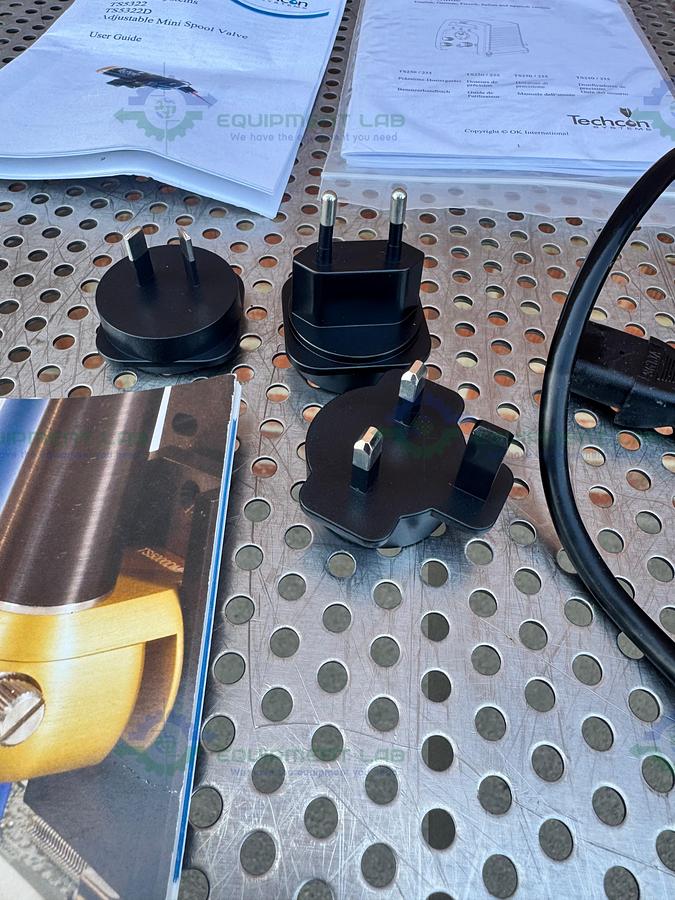 Used TECHON TSR2201 Dispensing Robot 3-axis 200mm X 200 mm