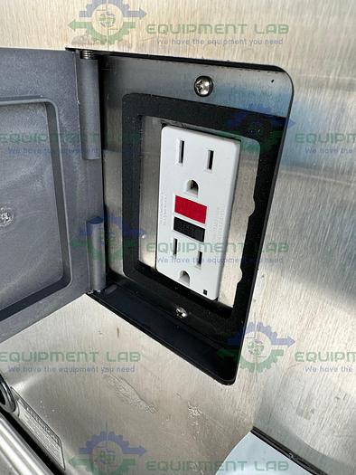 Used Labconco 302419000 Logic Biosafety Cabinet 4' Class II Type A2 w/ Hydraulic Legs