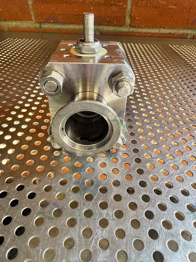 Used A&N Corporation Stainless Steel Ball Valve w/ KF40 Vacuum Fitting