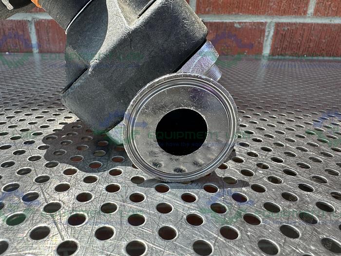 Used ITT Pure Flo 1-316L-RA20MAX-CWP150  Valve w/ 1" Sanitary Fitting