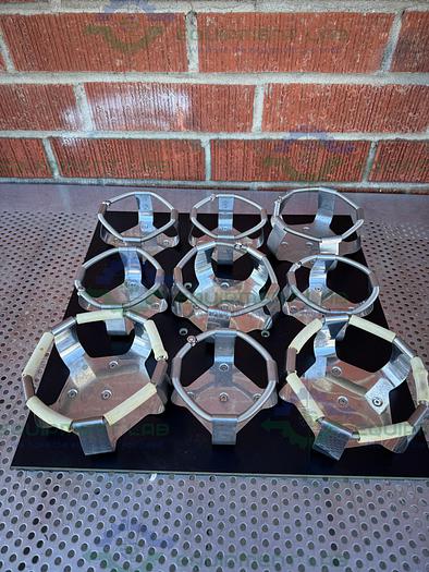 Used New Brunswick  Innova 42 Shaker  Platform 18" x 18" w/  Flask Holders