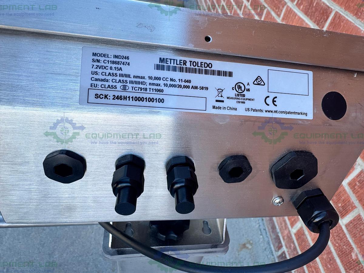 Used Mettler Toledo PUA669 Stainless Steel Scale 500 lbs w/ 36" x 36" Platform, Ramps