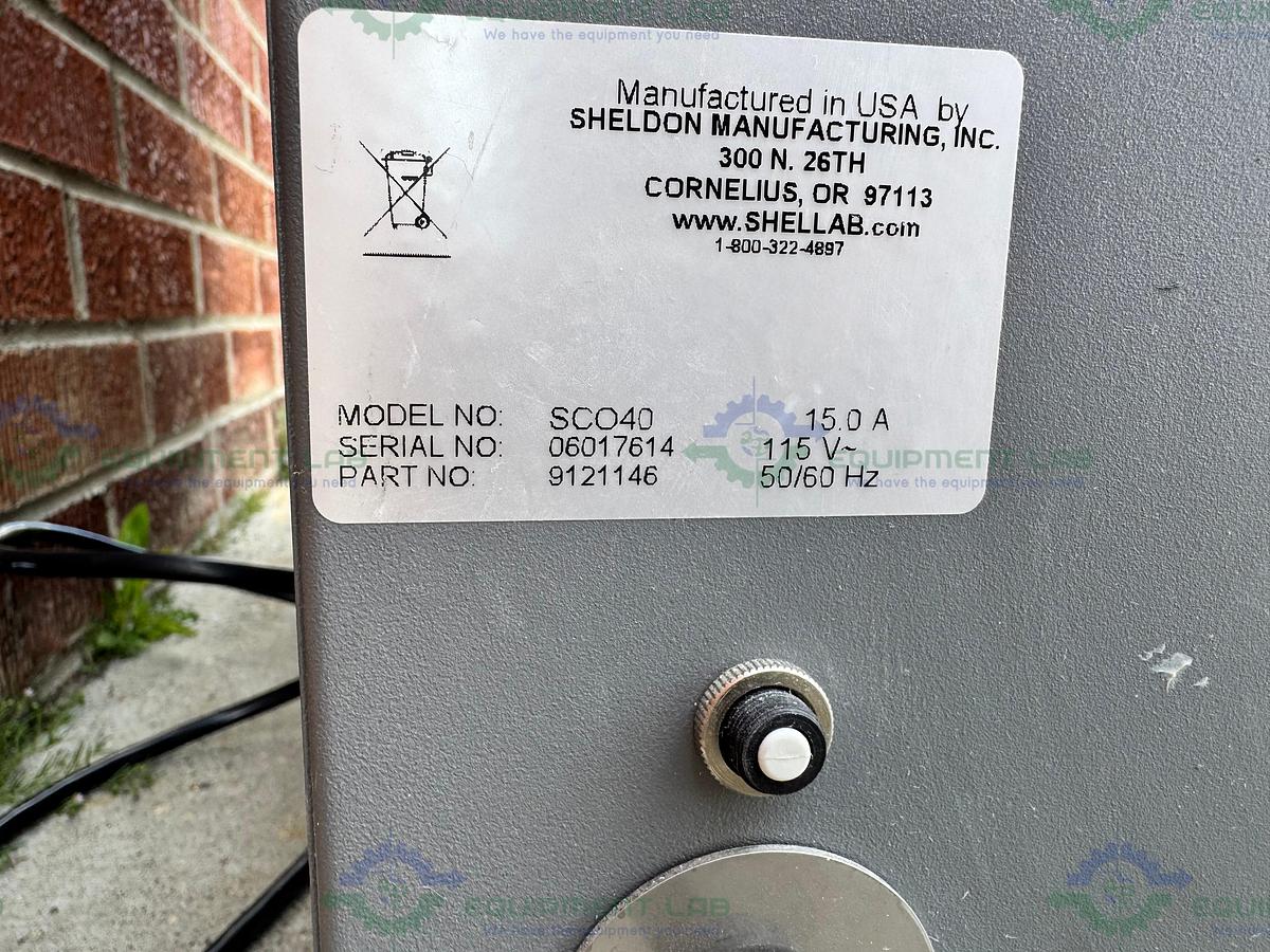 Used Sheldon SCO40 Large Capacity Upright CO2 Incubator 60°C 40 Cu. Ft.