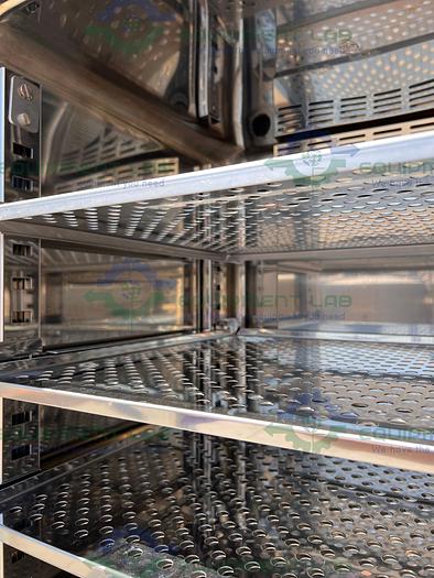 Used Sanyo  MCO-18 AIC CO2 Dual Stacked Incubator 170L, 110- 120V