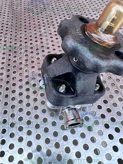 Used ITT Pure Flo .75-316L-RA15MAX-CWP150 Diaphragm Valve w/ 3/4" Sanitary Fitting