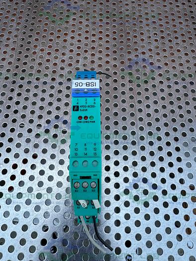 Used Lot of 2 - Pepperl Fuchs KFD2-SCD2-Ex2.LK Signal Isolator Safety Barrier