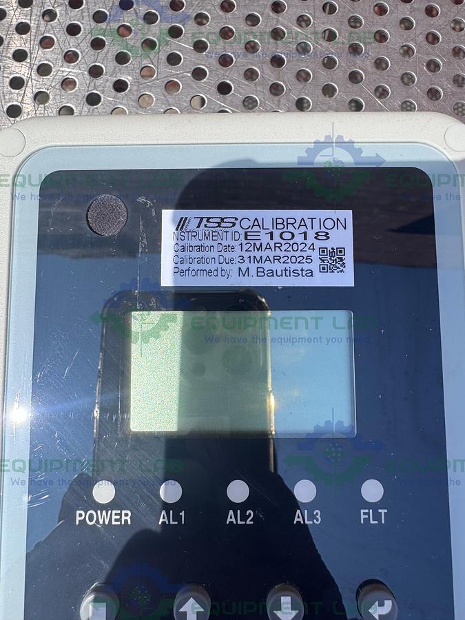 Used CO2 Meter Inc RAD-0102-6 CO2 Monitor and Controller 100-240V