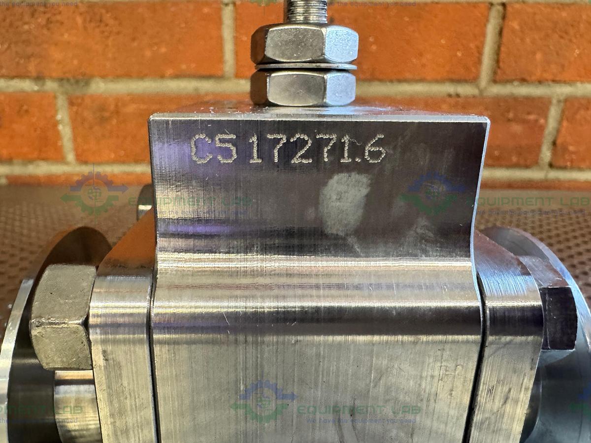 Used Unknown Brand Stainless Steel Ball Valve w/ KF50 Vacuum Fitting