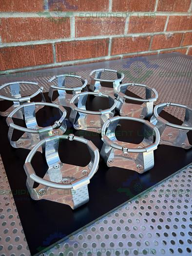 Used New Brunswick  Innova 42 Shaker  Platform 18" x 18" w/  Flask Holders