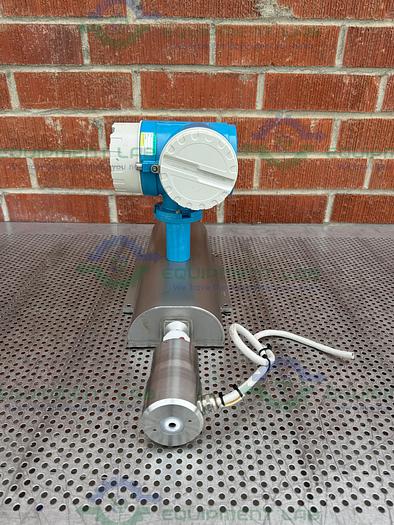 Used Endress + Hauser Promass 60 AS04 Mass FlowMeter w/ Conductivity Sensor
