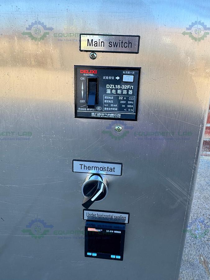  for parts or not working Chinese DS-200A Packaging Machine 220V w/ Sanch S900.2S0.75G VFD