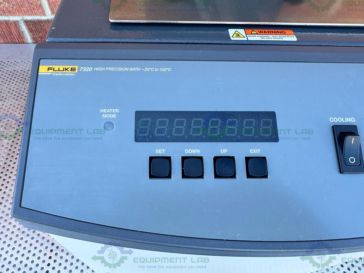 Used Fluke Hart Scientific 7320 Compact Temperature Calibration Bath –20 °C to 150 °C