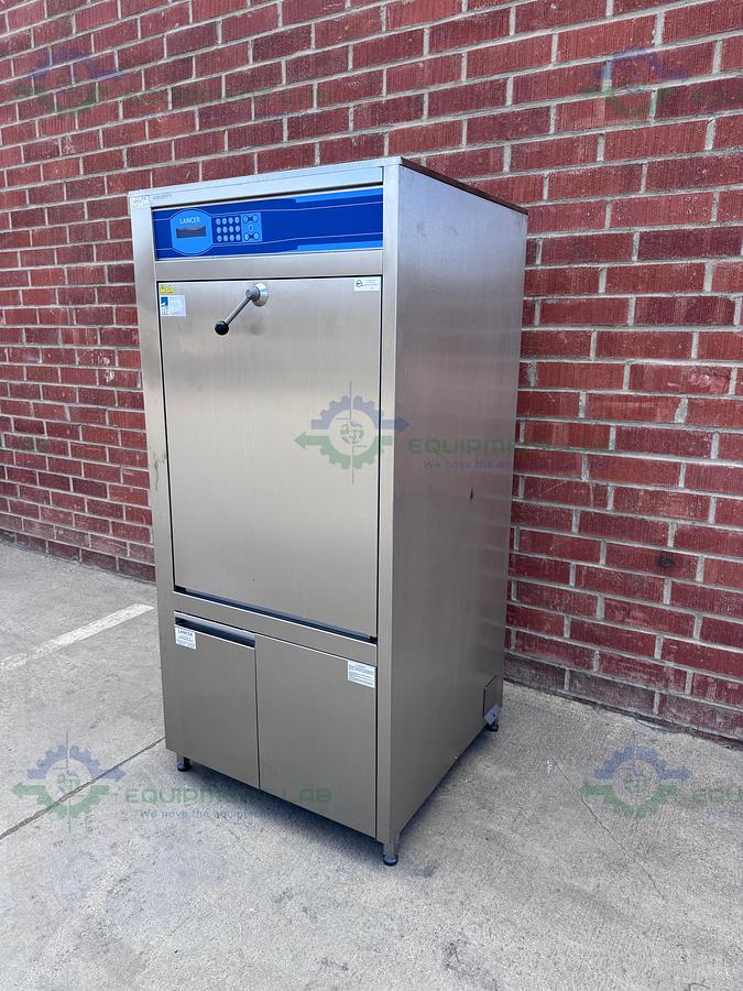 Used Getinge Lancer 1400 LX Freestanding Laboratory Washer 208V, 13.5 kW