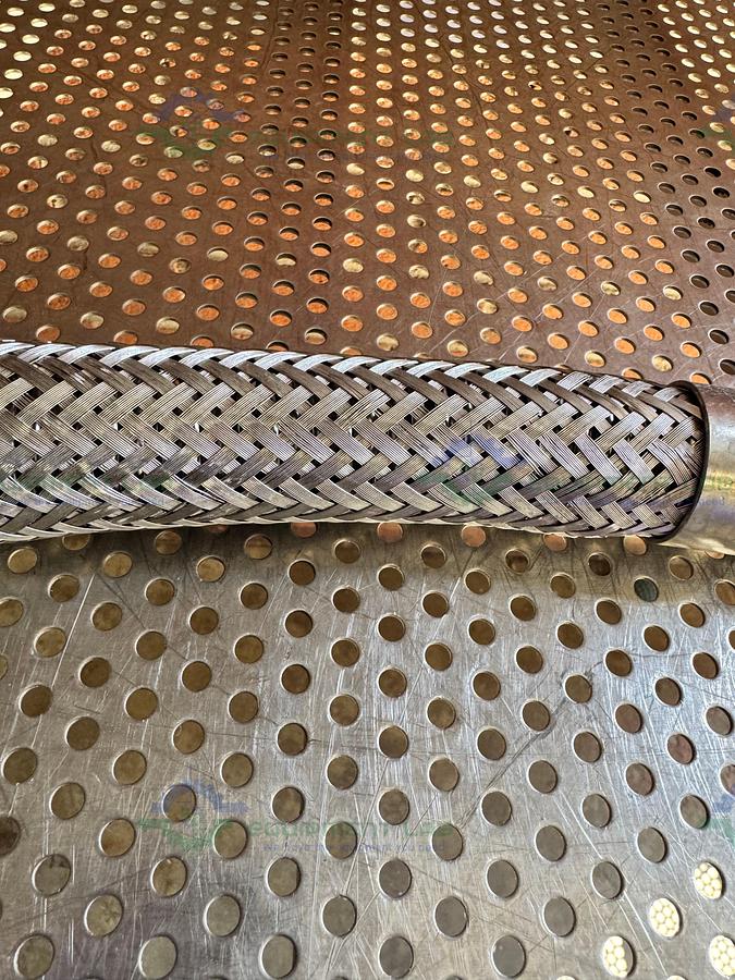 Used Stainless Steel Braided Flexible Vacuum Hose 17" w/ KF 25 Fitting