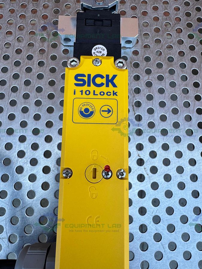 Used Sick i10-E0253 Safety Door Locking Device 250V