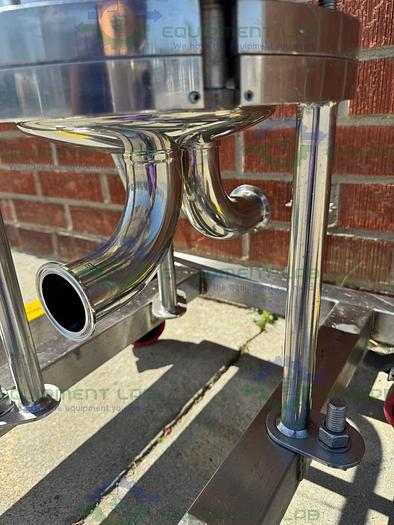 Used Millipore Stainless Steel Cartridge Filter Housing 8" Diameter x 31" Height