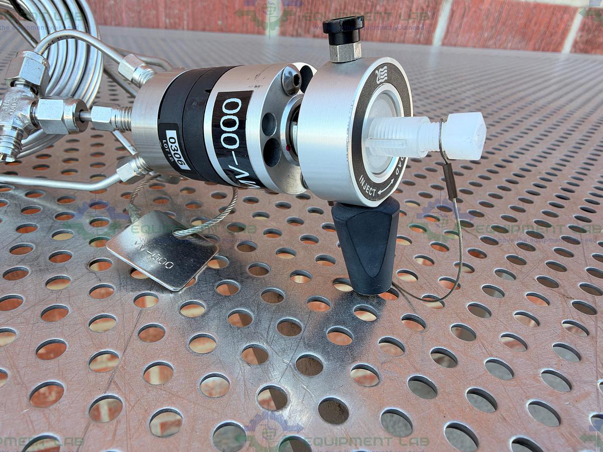 Used Rheodyne 3725i-038 Stainless Steel Front Loading Sample Injection Valve