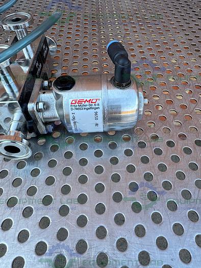 Used Lot of 3 - Gemu 9650 8Z 20T1 4-Way Diaphragm Valve w/ 1/2" Sanitary Fitting