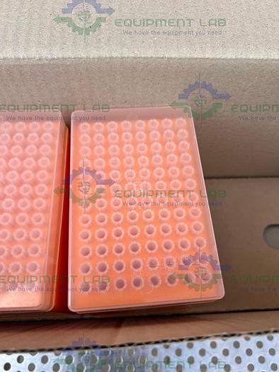 Box of 4 - Beckman Coulter  B01122 Biomek Span P1000 Pipette Tips