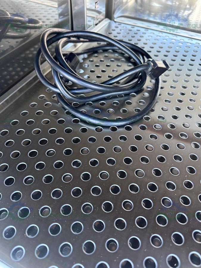 Used Thermo Forma 3310 Steri-Cult Double Stack CO2 Incubator, 11 cu. ft, 50°C MFG 21