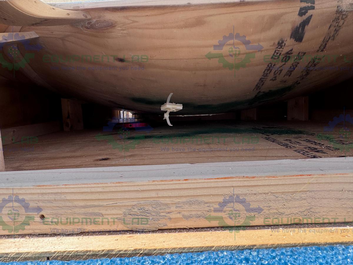 Used Oxford NMR 600 Nuclear Magnetic Resonance Spectrometer / Cryostat