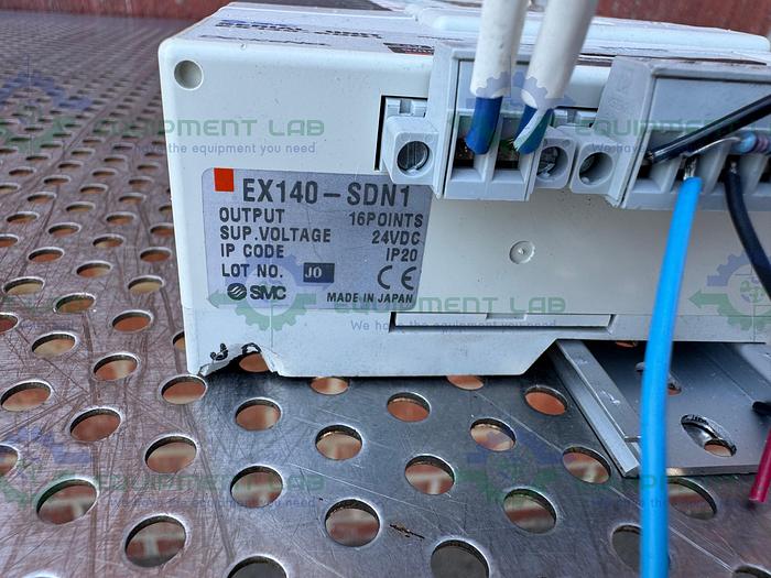 Used SMC EX-140-SDN1 Interface Serial Unit w/ Lot of 8 SQ1A31Y-5-C4 Solenoid Valve