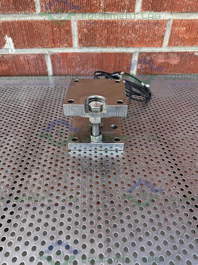 Used Mettler Toledo  Flexmount Scale Weigh Module w/ 0958 Load Cell Junction Box