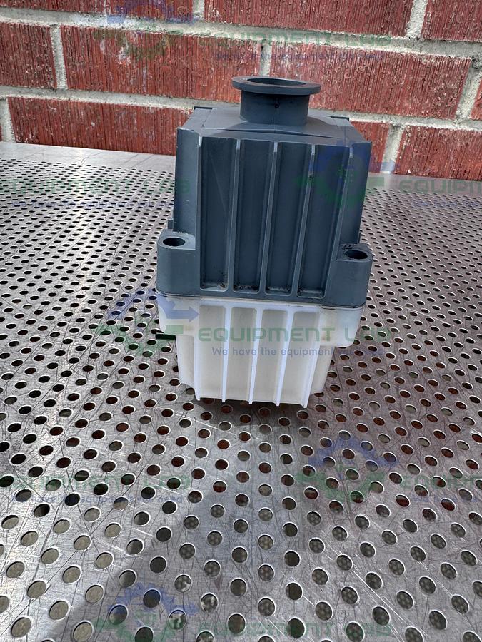 Used Edwards EMF10 Oil Mist Filter Exhaust for Vacuum Pumps