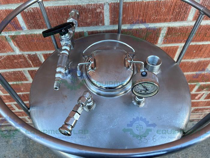 Used Alloy Products  120 Liter Stainless Steel Pressure Vessel 100 PSI