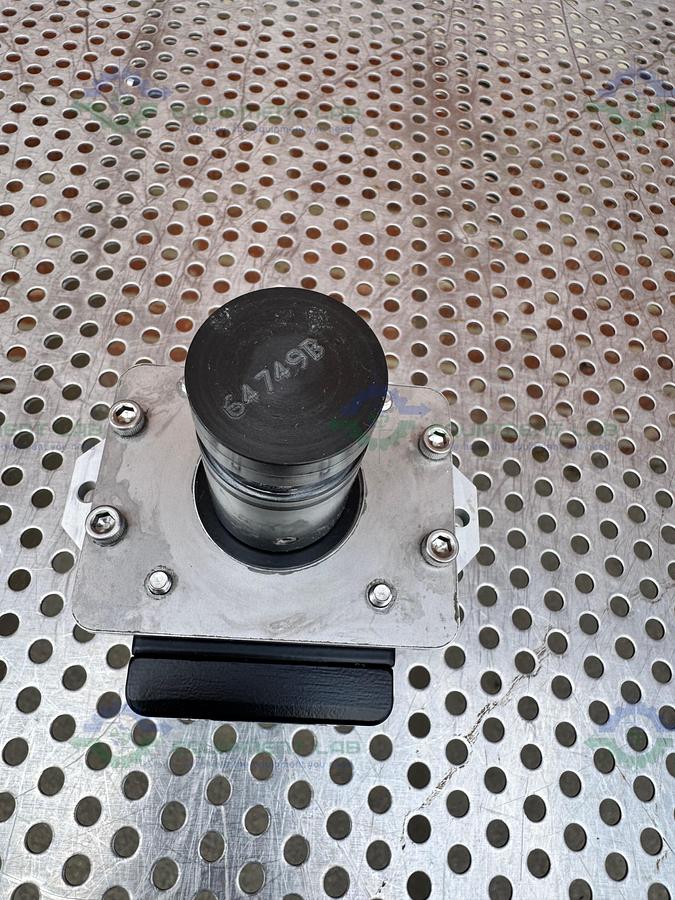 Used Moog SM23165DT-DE Integrated Servo Smart Motor with/ Cables