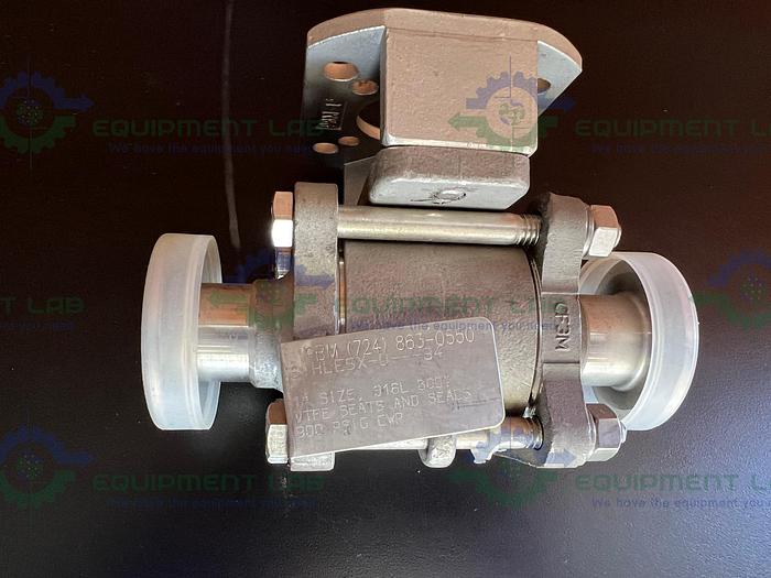 Used PBM  S1HLE5X-D---34 Stainless Steel Ball Valve w/ 1" Sanitary Fitting
