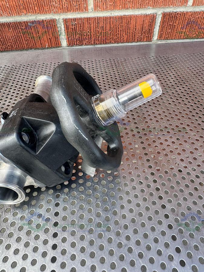 Used 2- ITT Pure Flo RA0.5MAX Diaphragm Valve w/ 1" to 1/2" Sanitary Fitting